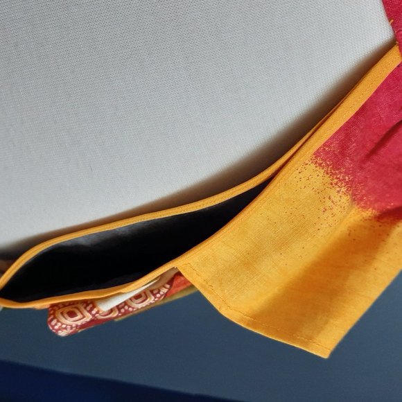 Flirty - Artsy Entertaining Apron / Ruffles / Size L - Picture 5 of 8